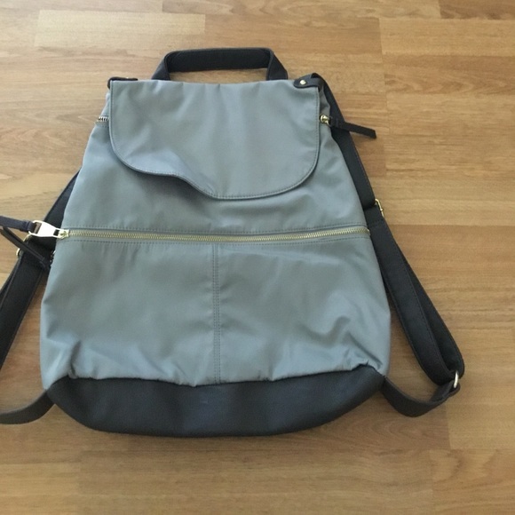 Steve Madden backpack - Picture 2 of 5